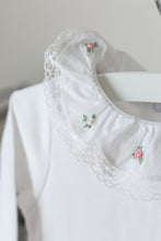 Load image into Gallery viewer, Newborn bodysuit // Fleur