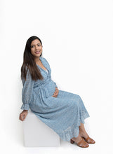 Load image into Gallery viewer, Forever dress // Blue dots
