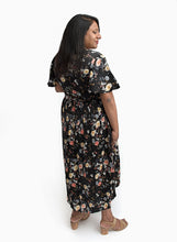 Load image into Gallery viewer, Forever dress // Black floral pleats