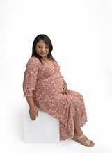 Load image into Gallery viewer, Forever dress // Peach ruffle