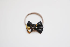 Small knot bow // black musk