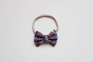 Small knot bow // purple corduroy
