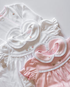 Newborn bodysuit // Jasmine
