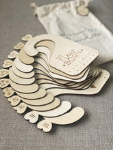 Load image into Gallery viewer, Baby wooden closet dividers
